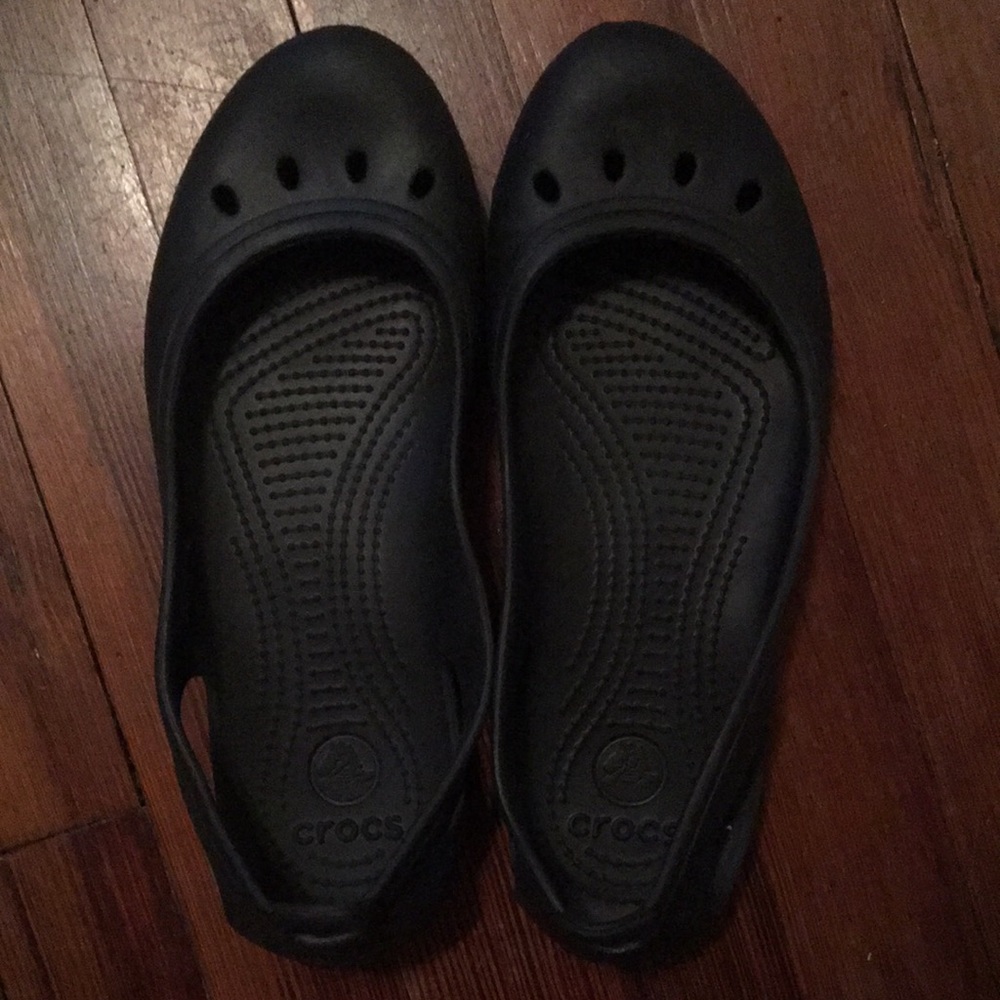 Crocs flats - nonslip sole